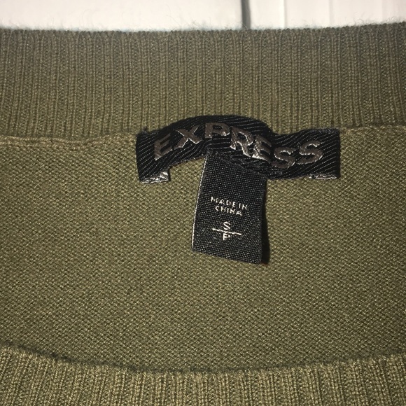 Sweater - Picture 2 of 4